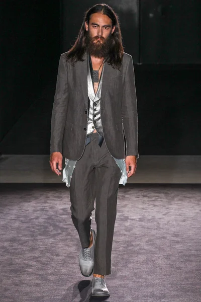 Look 21